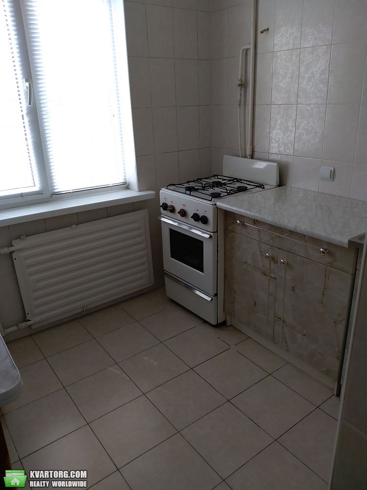 Rent out 2-room apartment. Киев, Генерала Наумова — photo 4