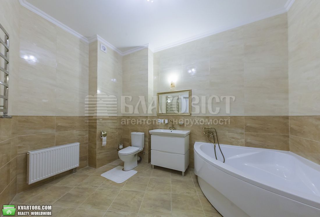 Rent out 3-room apartment. Киев,  Филатова — photo 1