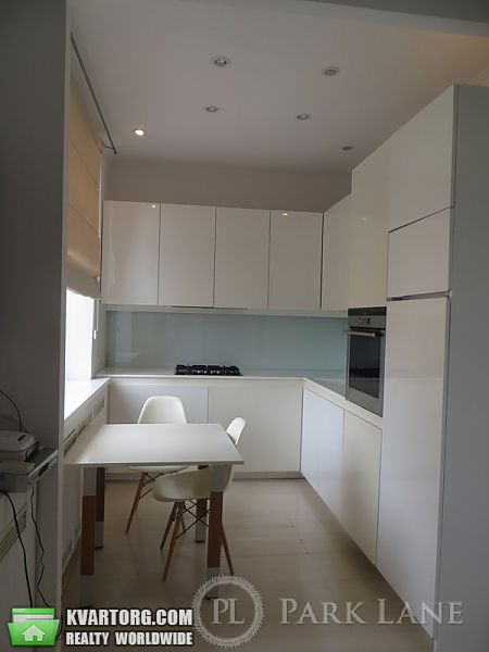 Sell 2-room apartment. Киев, Лаврская — photo 2