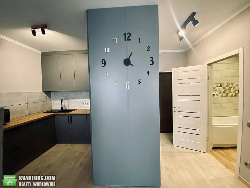 Rent out 1-room apartment. Киев, ул. Любомира Гузара — photo 8