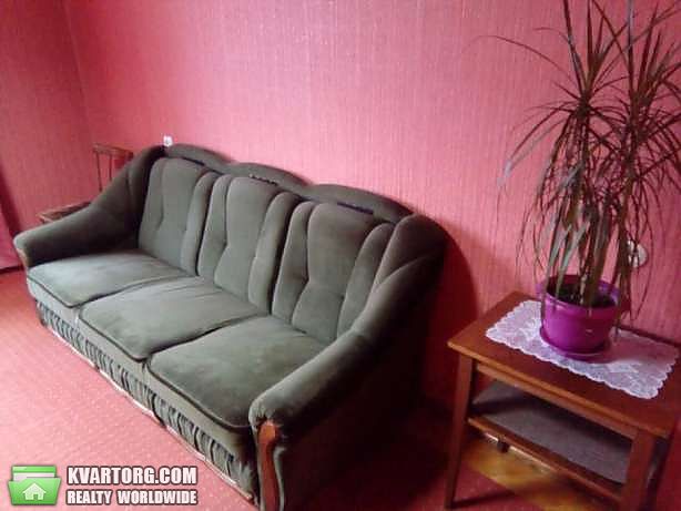 Rent out 2-room apartment. Киев,  Петропавловская — photo 2