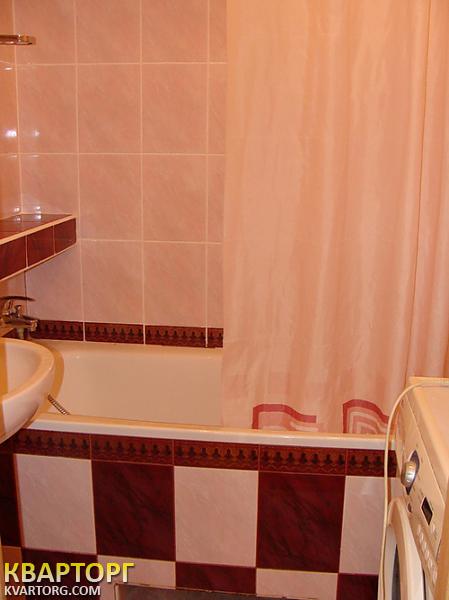 Rent out 2-room apartment. Киев,  Героев Днепра — photo 7