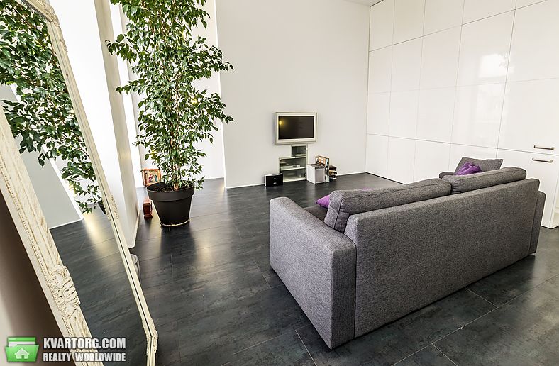 Sell 2-room apartment. Киев,  Андреевская — photo 3