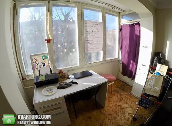Sell 2-room apartment. Киев,  Волгоградская — photo 2