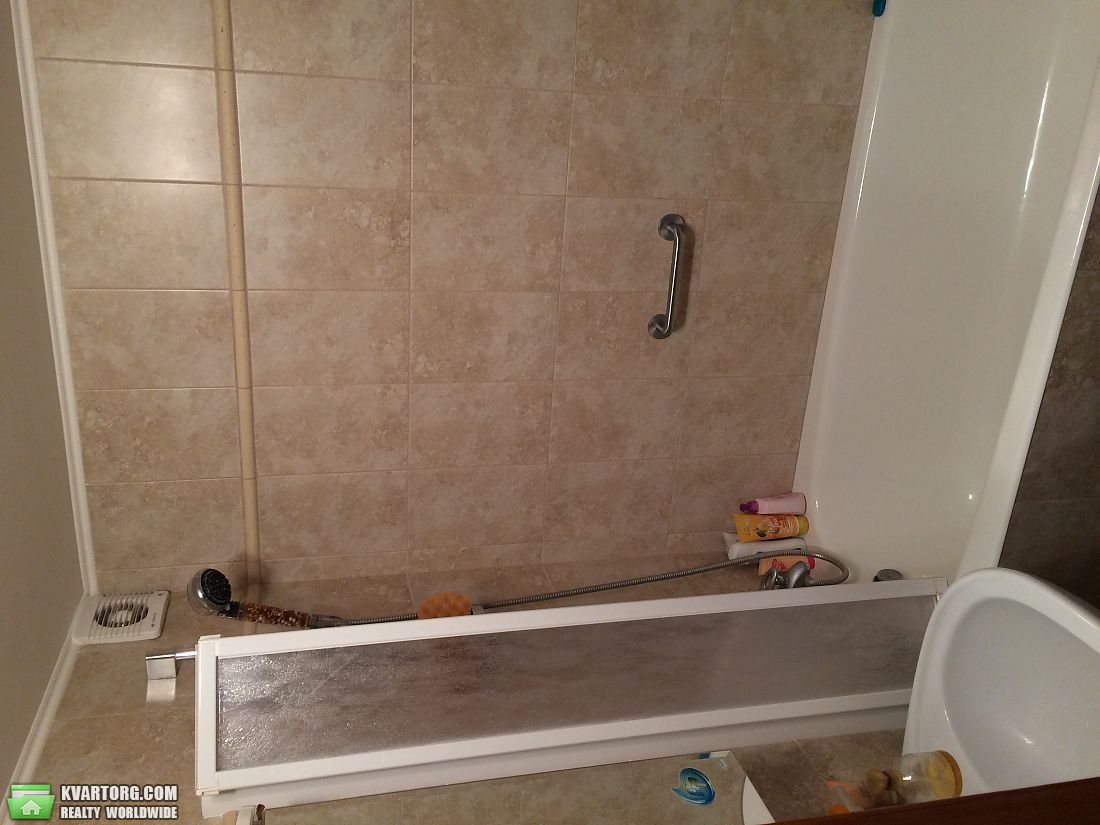 Sell 2-room apartment. Киев,  Лайоша Гавро — photo 3