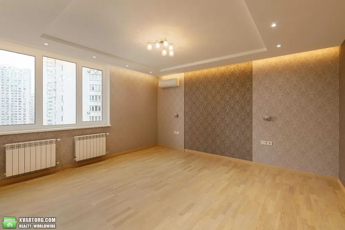Sell 4-room apartment. Киев,  Чавдар — photo 3