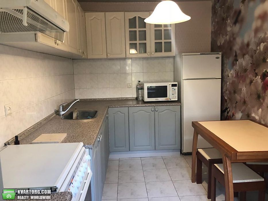 Sell 1-room apartment. Киев,  Ватутина пр — photo 1