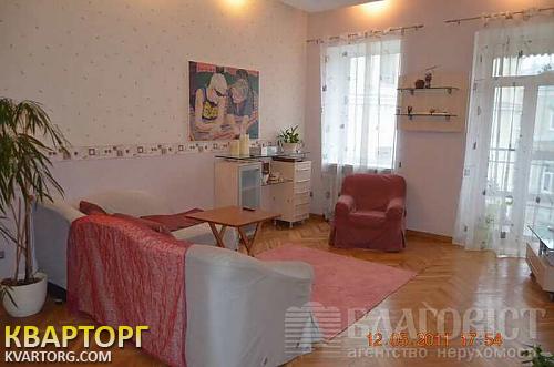 Rent out 3-room apartment. Киев,  Большая Житомирская — photo 1