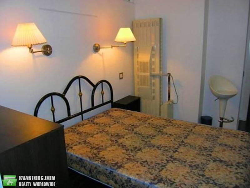 Rent out 3-room apartment. Киев, Забилы — photo 6