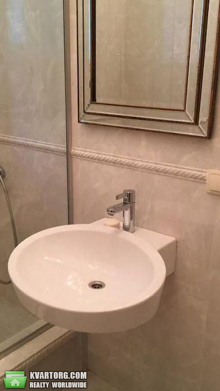 Rent out 2-room apartment. Киев,  Дарвина — photo 6