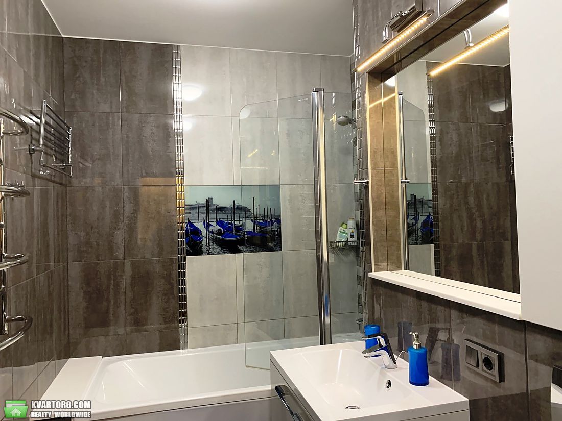 Rent out 1-room apartment. Киев,  Мельникова — photo 8