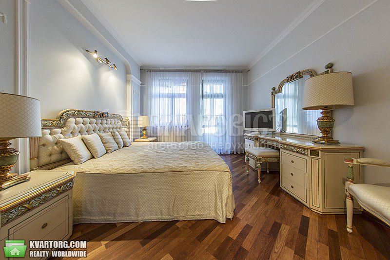 Rent out 3-room apartment. Киев,  Павловская — photo 6