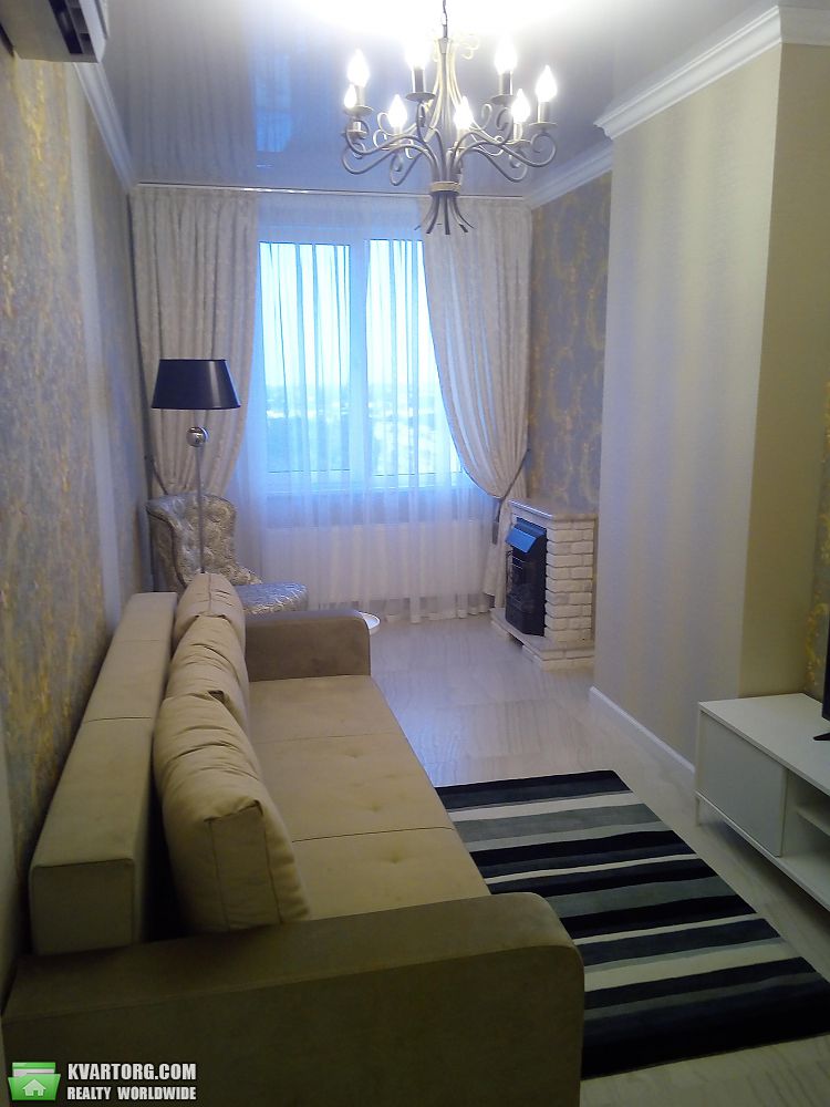 Rent out 2-room apartment. Киев, Петропавловская — photo 4