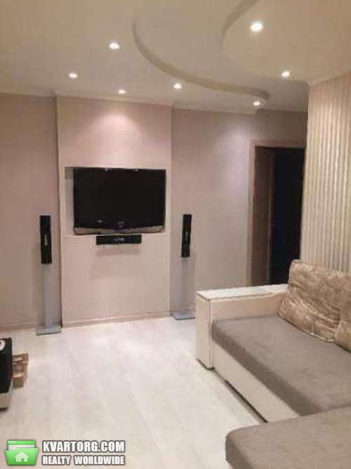 Sell 3-room apartment. Киев, Эспланадная — photo 1