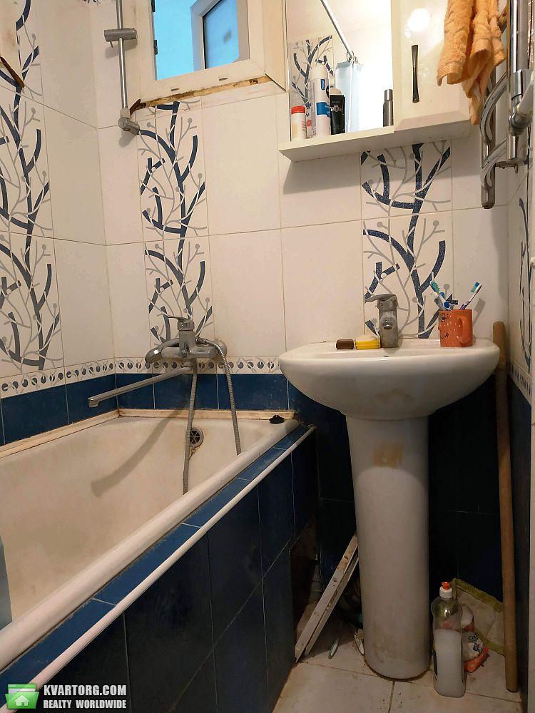 Sell 3-room apartment. Киев,  Лескова — photo 2