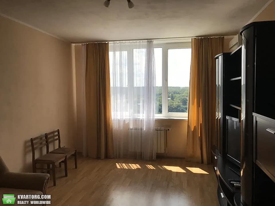 Rent out 1-room apartment. Киев, Левитана — photo 2