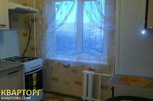 Rent out 2-room apartment. Киев, Жукова — photo 2