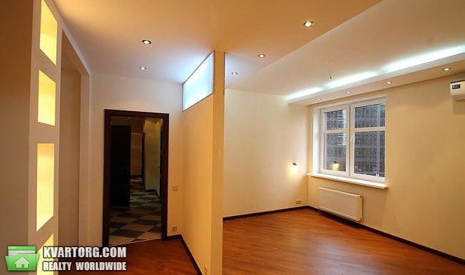 Sell 3-room apartment. Киев,  Щорса — photo 4