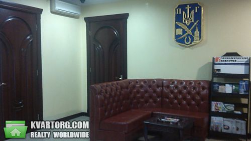 Rent out office. Киев, ул. Игоревская — photo 1