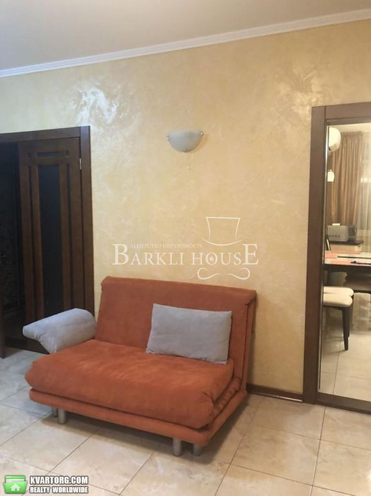 Rent out 3-room apartment. Киев,  Ушакова — photo 7
