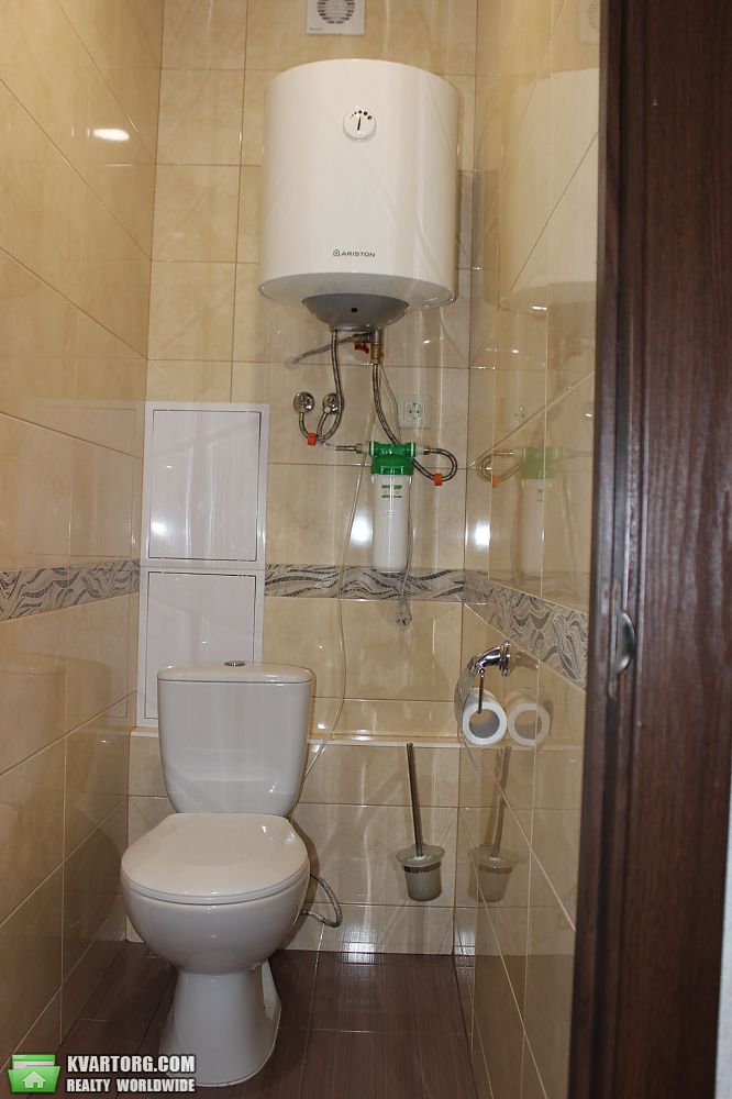 Rent out 2-room apartment. Киев,  Клавдиевская — photo 5