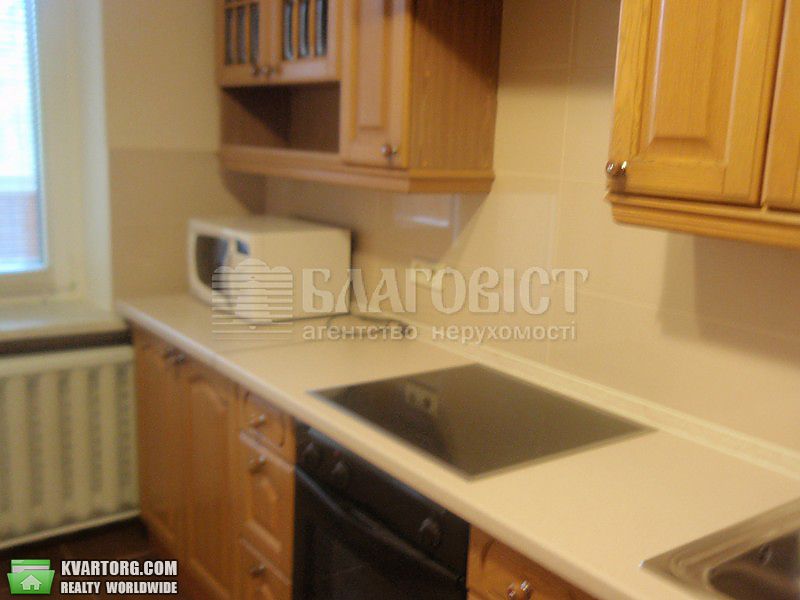 Rent out 3-room apartment. Киев,  Старонаводницкая — photo 3