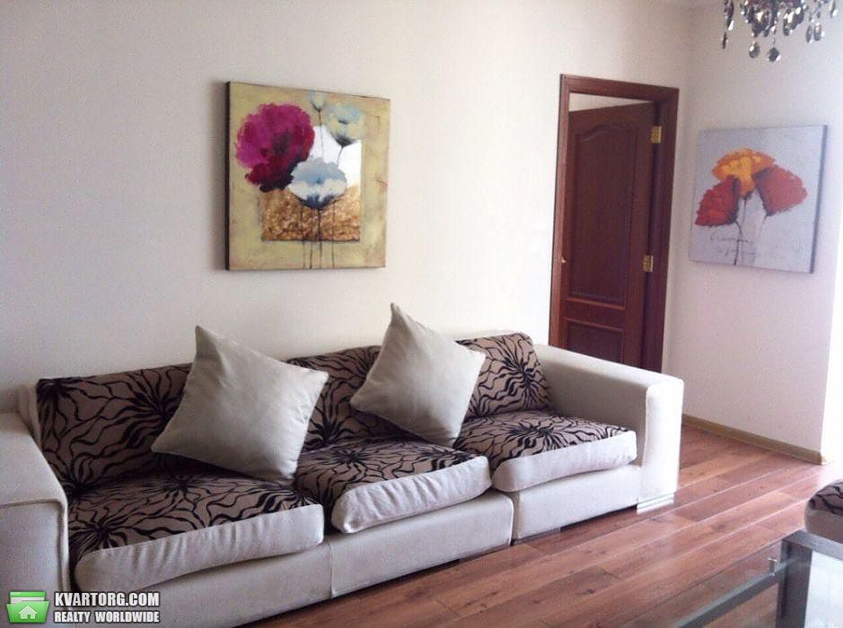 Rent out 3-room apartment. Киев,  Урловская — photo 2