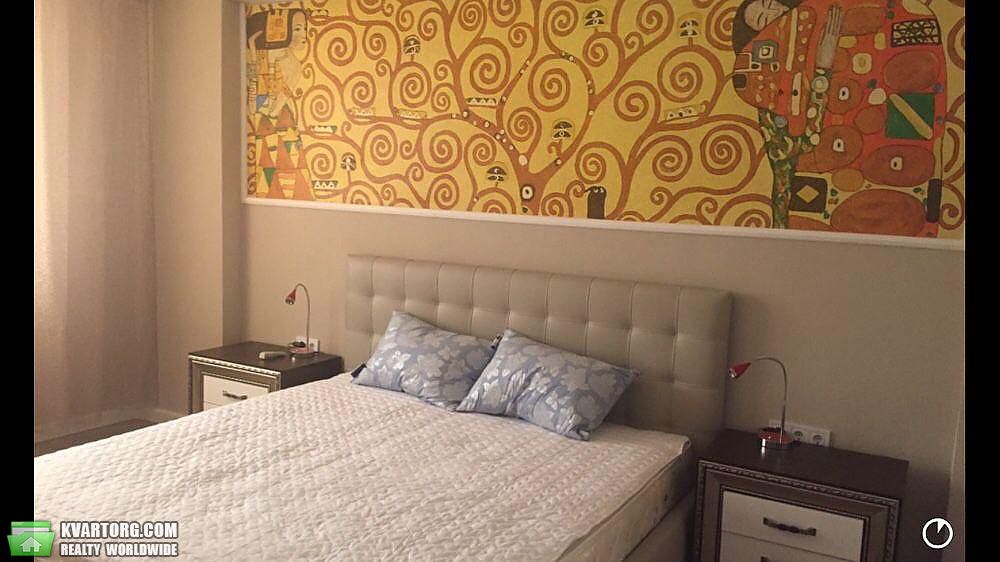 Rent out 2-room apartment. Киев,  Черновола — photo 7