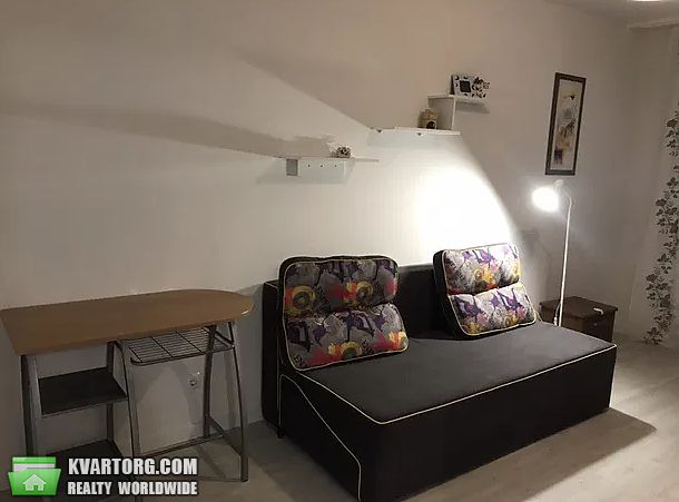 Rent out 1-room apartment. Киев, Переулок Ясиноватский — photo 6