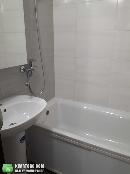 Sell 3-room apartment. Киев,  Тростянецкая — photo 4