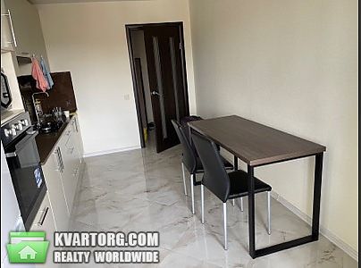 Rent out 1-room apartment. Киев, Бархатная — photo 3