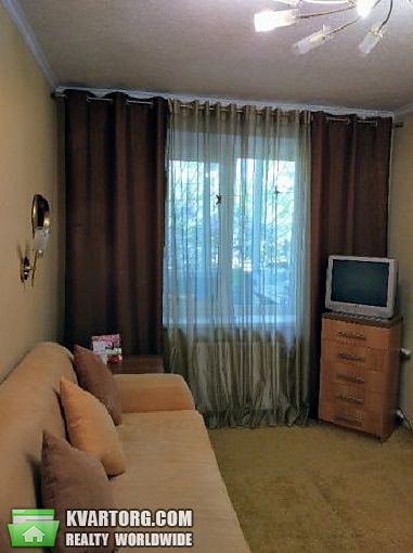 Sell 4-room apartment. Киев,  Приречная — photo 2
