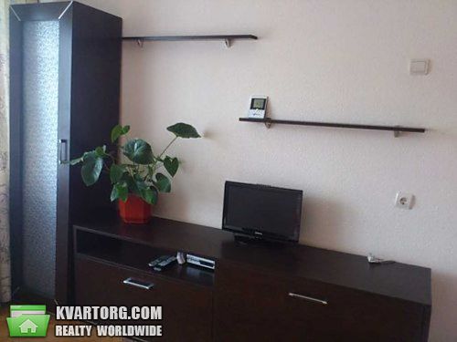 Rent out 1-room apartment. Киев, Леси Украинки бул — photo 2