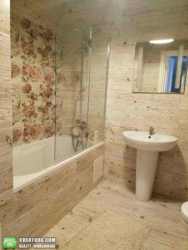 Rent out 2-room apartment. Киев,  Шумского — photo 4