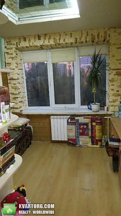 Sell 3-room apartment. Киев,  Теремковская — photo 1