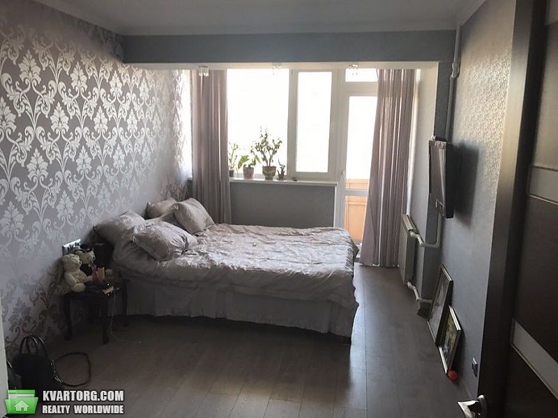 Sell 4-room apartment. Одесса, Ботанический переулок — photo 1
