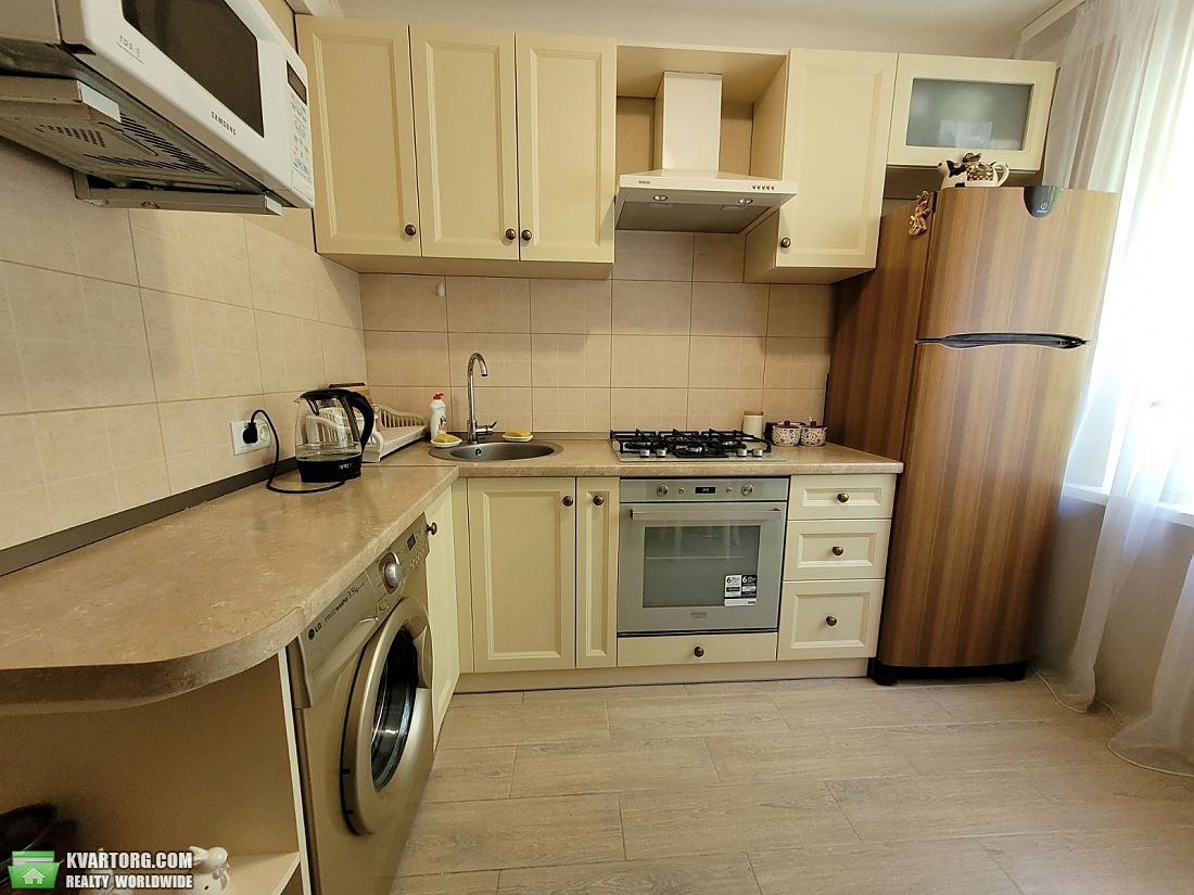 Sell 3-room apartment. Полтава, Велыкотырновская — photo 1