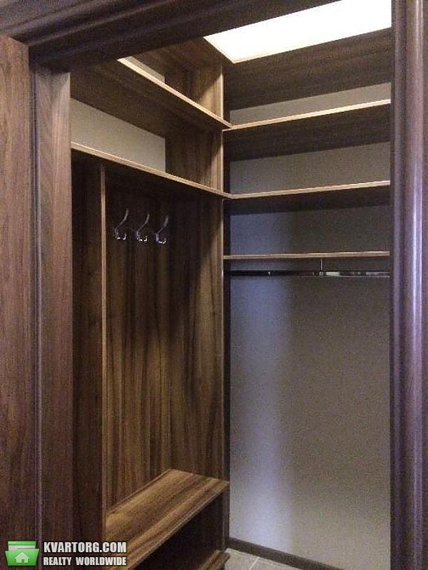 Rent out 2-room apartment. Киев, Барбюса — photo 9