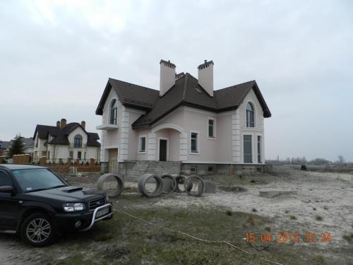 Sell house. Киевская обл., Золоче Большая Набережная 45а — photo 1