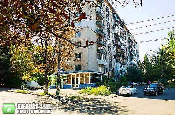 Sell 3-room apartment. Киев,  Курская — photo 1