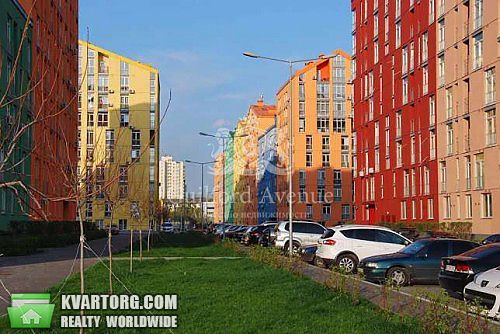 Sell 3-room apartment. Киев, Регенераторная — photo 1