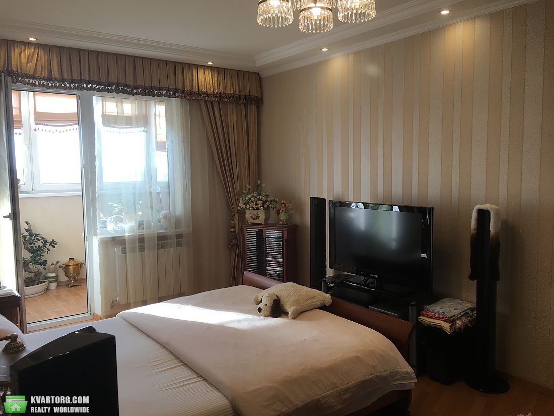 Sell 2-room apartment. Киев, Правды пр — photo 1
