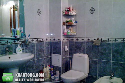 Rent out 2-room apartment. Киев, Героев Сталинграда пр — photo 7