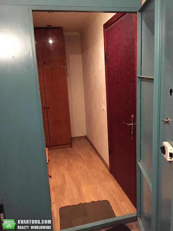 Sell 1-room apartment. Киев,  Зодчих — photo 4