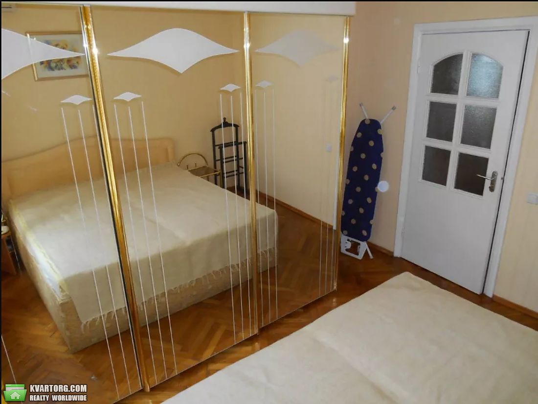 Rent out 2-room apartment. Киев,  Приозерная — photo 2