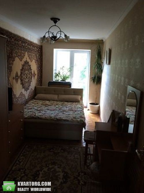 Sell 3-room apartment. Киев,  Дегтяревская — photo 4
