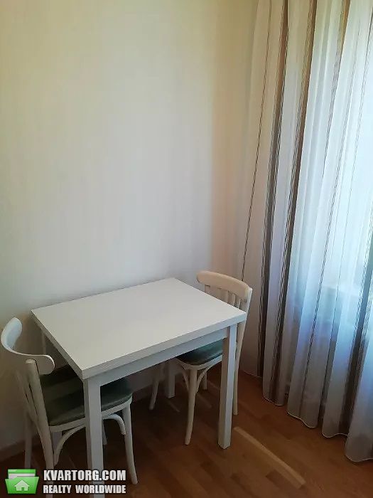 Sell 2-room apartment. Киев,  Свободы пр — photo 3