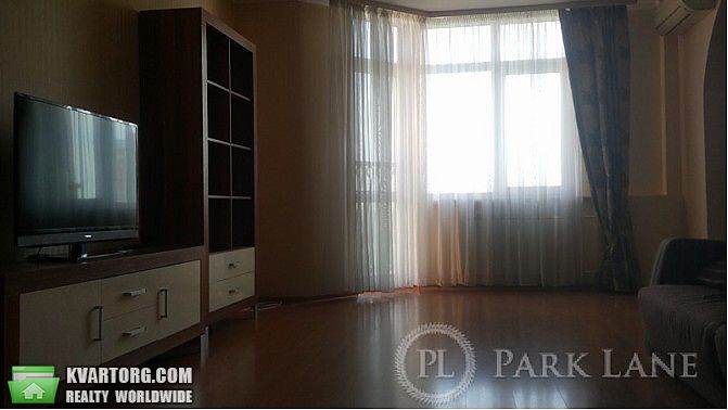 Sell 2-room apartment. Киев,  40-летия Октября просп — photo 1