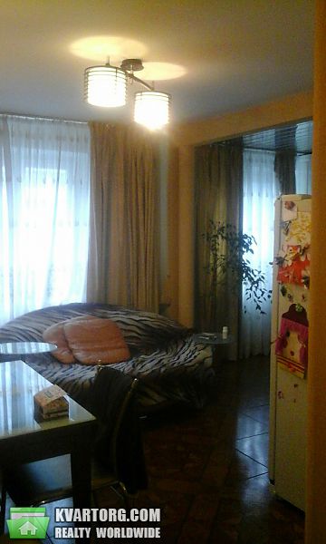 Sell 5-room apartment. Днепропетровск, Набережная Победы — photo 6