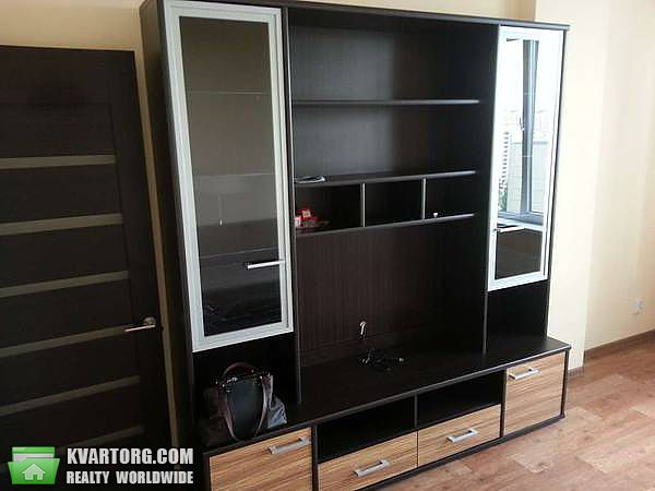 Rent out 1-room apartment. Киев,  Богатырская — photo 3